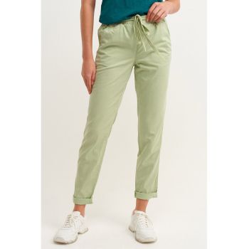 Pantaloni din amestec de lyocell cu snur de ajustare