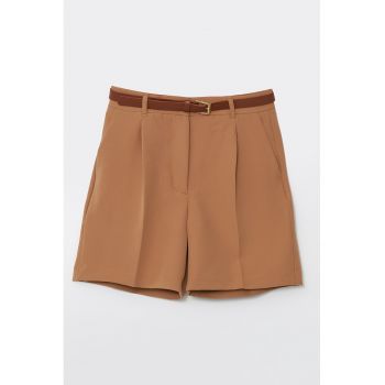 Pantaloni scurti cu talie inalta