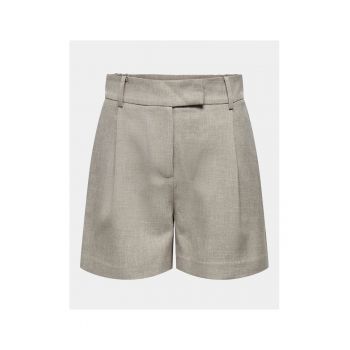 Pantaloni scurti ampli cu talie inalta