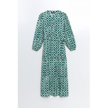 Rochie cu imprimeu si maneci lungi
