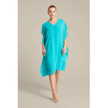 Rochie dreapta cu maneci cu volane
