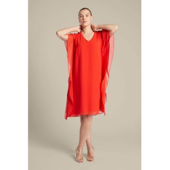 Rochie dreapta cu maneci cu volane