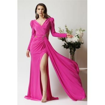 Rochie lunga de ocazie din lycra fucsia cu tull si strasuri in talie
