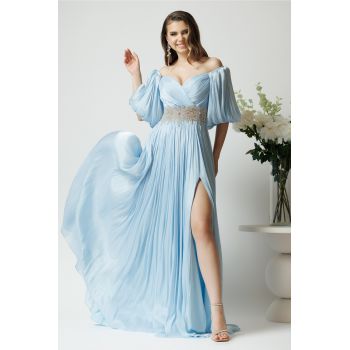 Rochie lunga de ocazie din voal bleu cu strasuri in talie si maneci scurte bufante