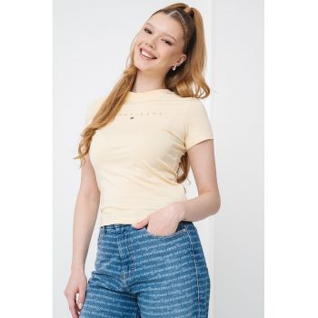 Tricou cu decolteu la baza gatului si imprimeu logo