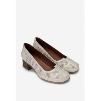 Pantofi dama  bej din piele naturala perforata