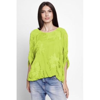 Bluza din matase naturala brodata, cu dantela pe spate, verde deschis