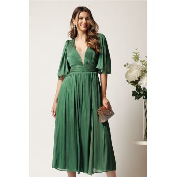Rochie DY Fashion midi verde din voal in clos cu tull la decolteu si crapatura pe picior ieftina