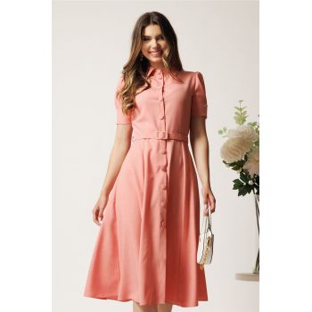 Rochie DY Fashion roz in clos cu nasturi si curea in talie