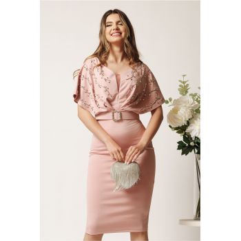 Rochie midi roz din neopren conica cu strasuri pe bust si curea in talie