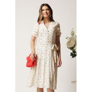 Rochie alba cu buline colorate in clos cu cordon in talie