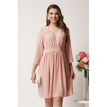 Rochie midi roz in clos din voal cu pliuri la bust- LaDonna ieftina