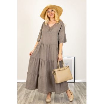 Rochie oversize cu volane si dantela la decolteu, din in bej inchis
