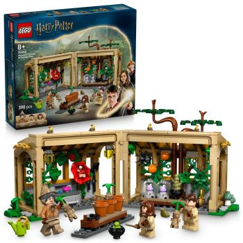 Set LEGO Harry Potter - Castelul Hogwarts: Lecția de ierbologie (76445)