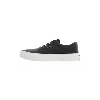 Pantofi sport low-cut din piele ecologica