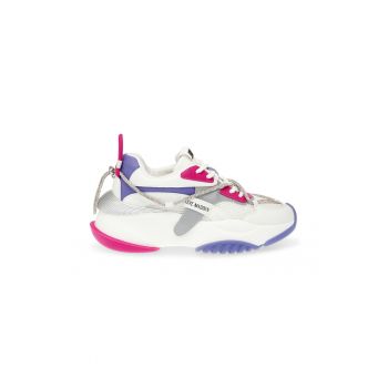 Pantofi sport masivi cu insertii de plasa