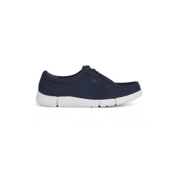 Pantofi boat cu garnituri de piele intoarsa