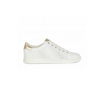 Pantofi sport cu perforatii din piele