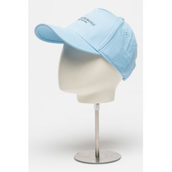 Sapca baseball cu capsa pe partea din spate si logo