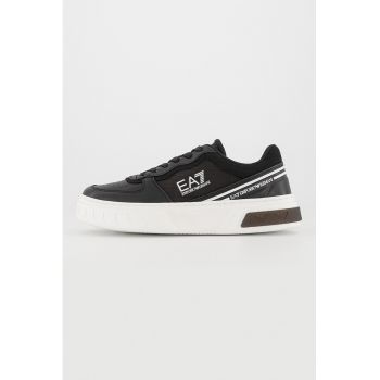 Pantofi sport cu insertii textile