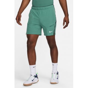 Pantaloni scurti cu tehnologie Dri Fit si snur de ajustare pentru tenis