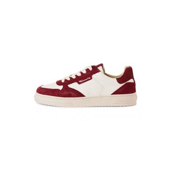 Pantofi sport cu garnituri de piele intoarsa