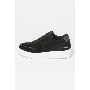 Pantofi sport de piele intoarsa cu logo Flynn