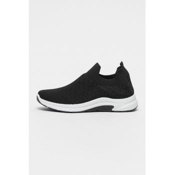 Pantofi sport slip-on