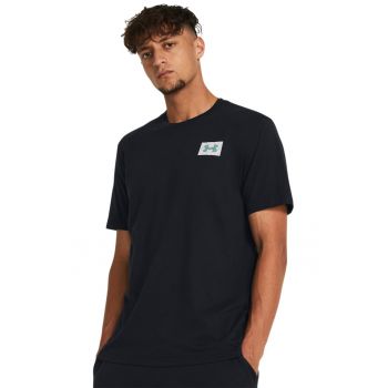 Tricou lejer cu model colorblock si logo - pentru antrenament