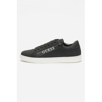 Pantofi sport de piele ecologica cu logo si fermoar