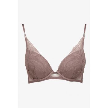 Sutien din dantela cu cupa triunghiulara