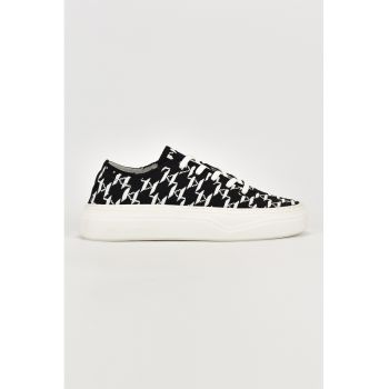 Pantofi sport cu monograma