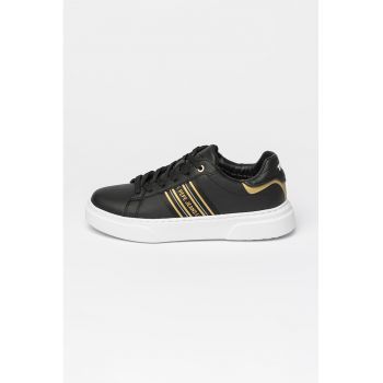 Pantofi sport de piele peliculizata si material textil