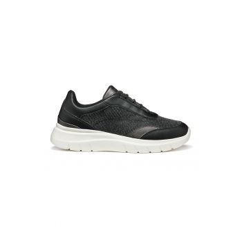 Pantofi sport cu insertii din piele ecologica
