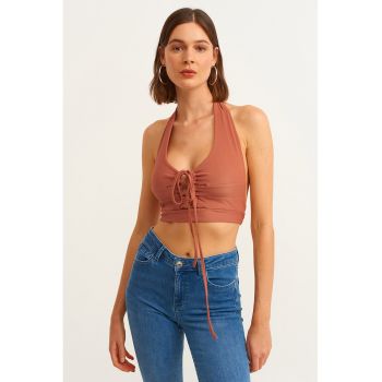 Top crop uni cu model halter