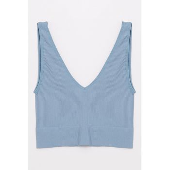 Bustiera cu aspect striat
