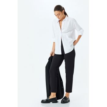 Pantaloni capri conici cu talie inalta