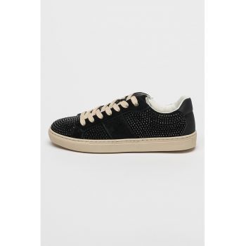 Pantofi sport din piele intoarsa decorati cu strasuri