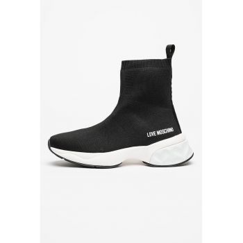 Pantofi sport slip-on de plasa tricotata