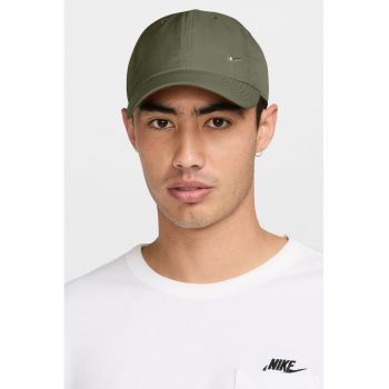 Sapca unisex cu monograma metalica discreta