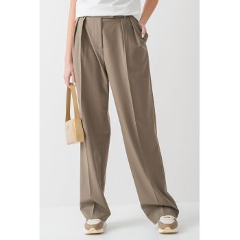 Pantaloni cu croiala dreapta si talie inalta