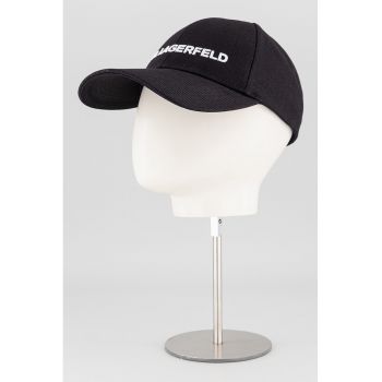 Sapca ajustabila cu logo Essential