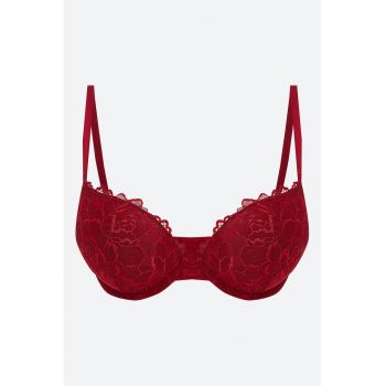 Sutien de dantela cu bretele ajustabile