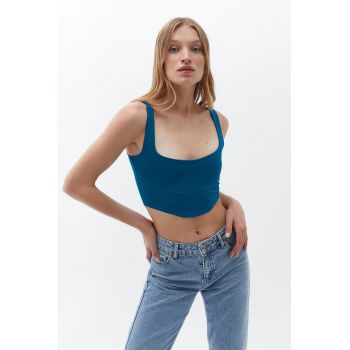 Top crop cu model uni