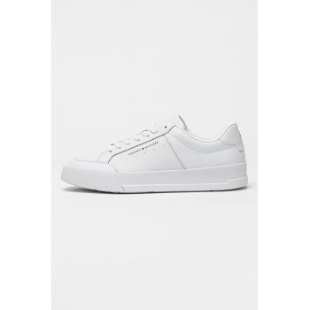 Pantofi sport cu de piele cu garnituri din material sintetic