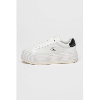 Pantofi sport cu talpa flatform si sireturi