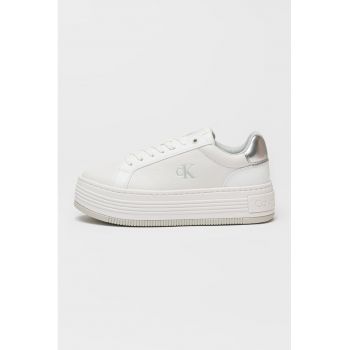 Pantofi sport cu talpa flatform si sireturi