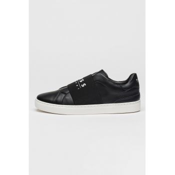 Pantofi sport cu garnituri din material textil si logo