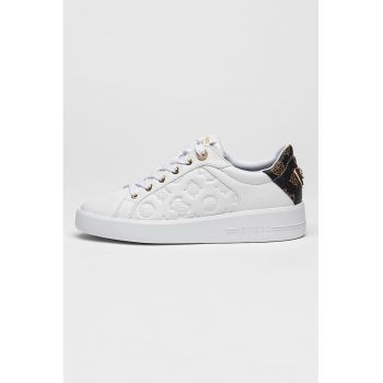 Pantofi sport din piele ecologica cu logo stantat