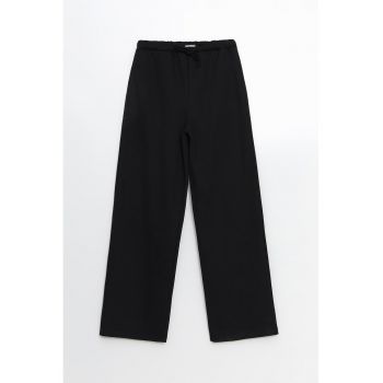 Pantaloni cu croiala dreapta si snur de ajustare